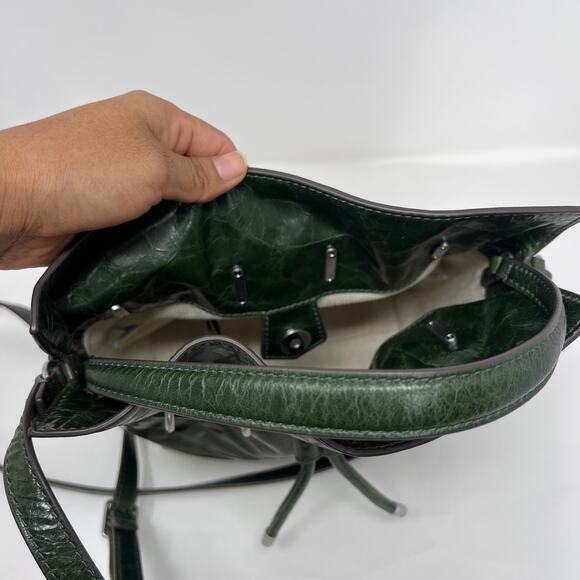 Tory Burch Kira Mini Bucket Bag Basil Green Chevron Textured Leather Crossbody - Picture 11 of 14